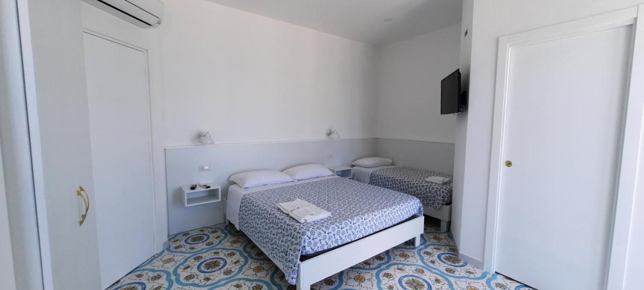 B & Beach Agropoli Bagian luar foto