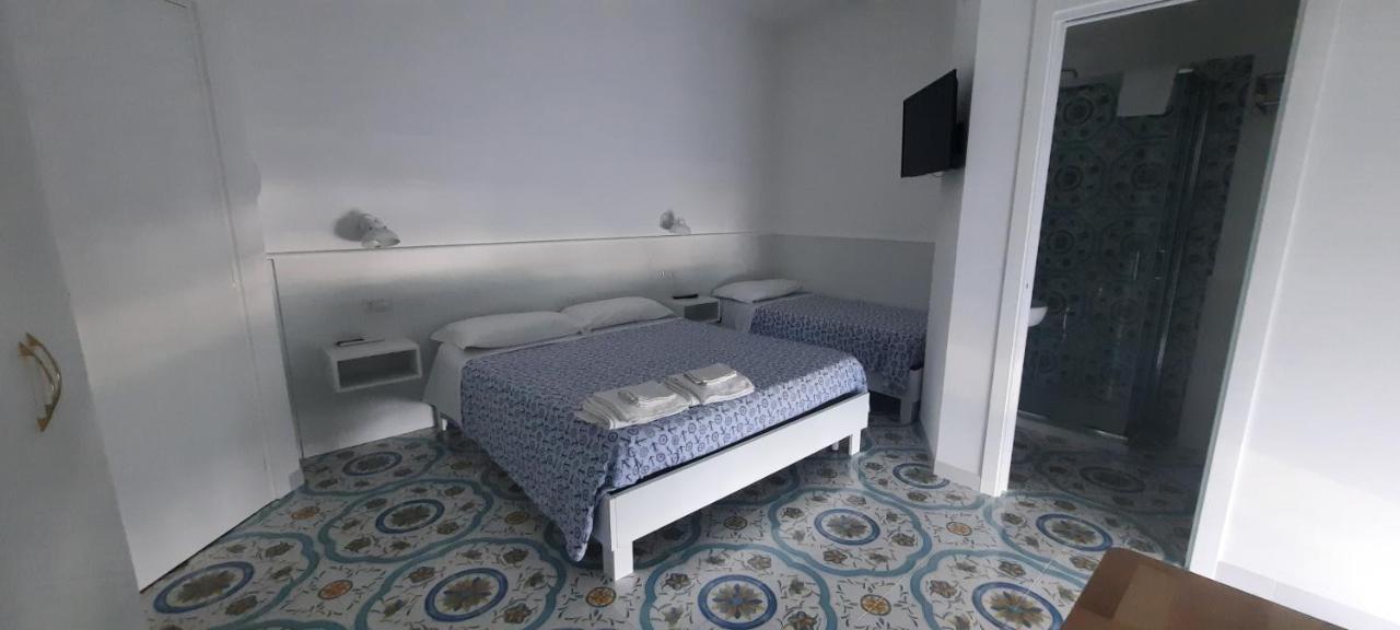 B & Beach Agropoli Bagian luar foto