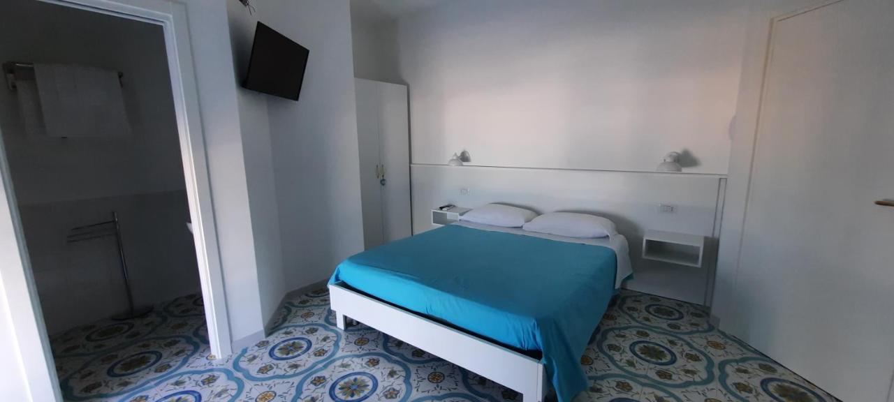 B & Beach Agropoli Bagian luar foto