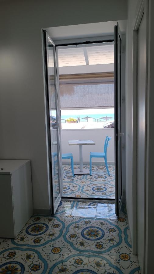 B & Beach Agropoli Bagian luar foto